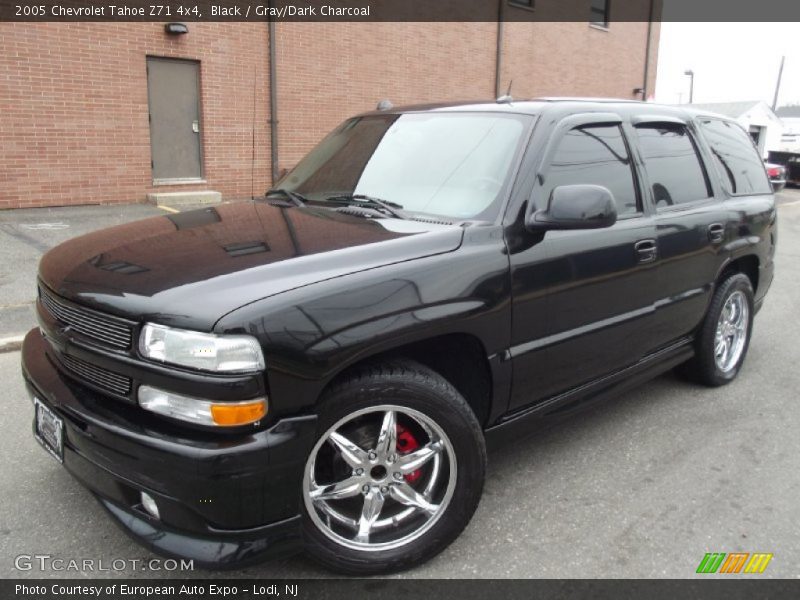 Black / Gray/Dark Charcoal 2005 Chevrolet Tahoe Z71 4x4