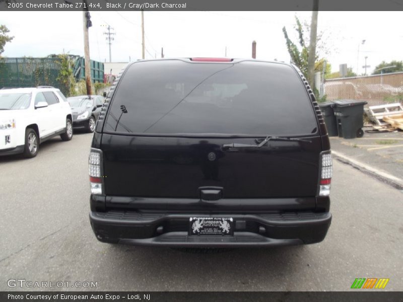 Black / Gray/Dark Charcoal 2005 Chevrolet Tahoe Z71 4x4