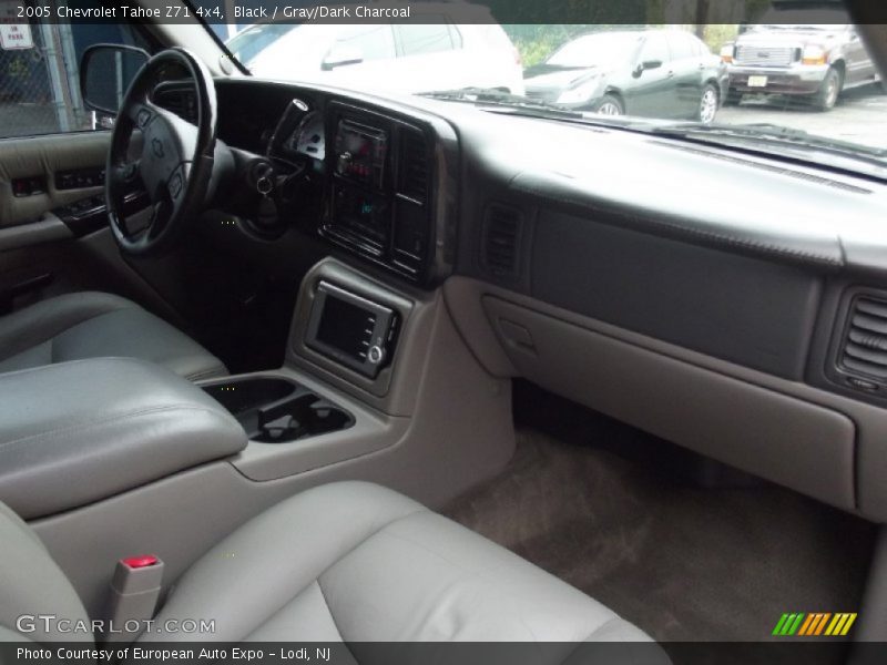 Black / Gray/Dark Charcoal 2005 Chevrolet Tahoe Z71 4x4