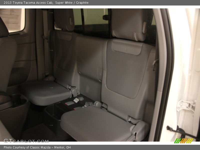 Super White / Graphite 2013 Toyota Tacoma Access Cab