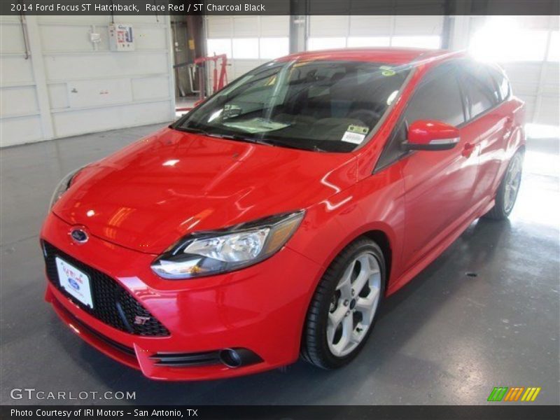 Race Red / ST Charcoal Black 2014 Ford Focus ST Hatchback