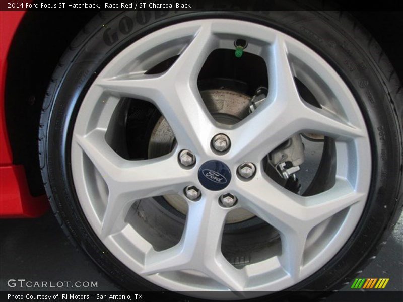 Race Red / ST Charcoal Black 2014 Ford Focus ST Hatchback