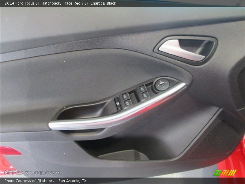 Race Red / ST Charcoal Black 2014 Ford Focus ST Hatchback