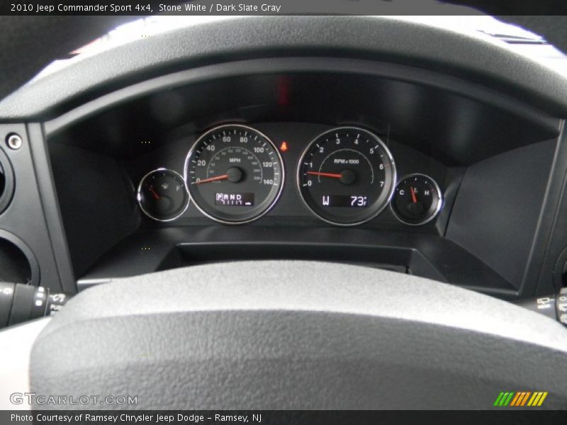 Stone White / Dark Slate Gray 2010 Jeep Commander Sport 4x4