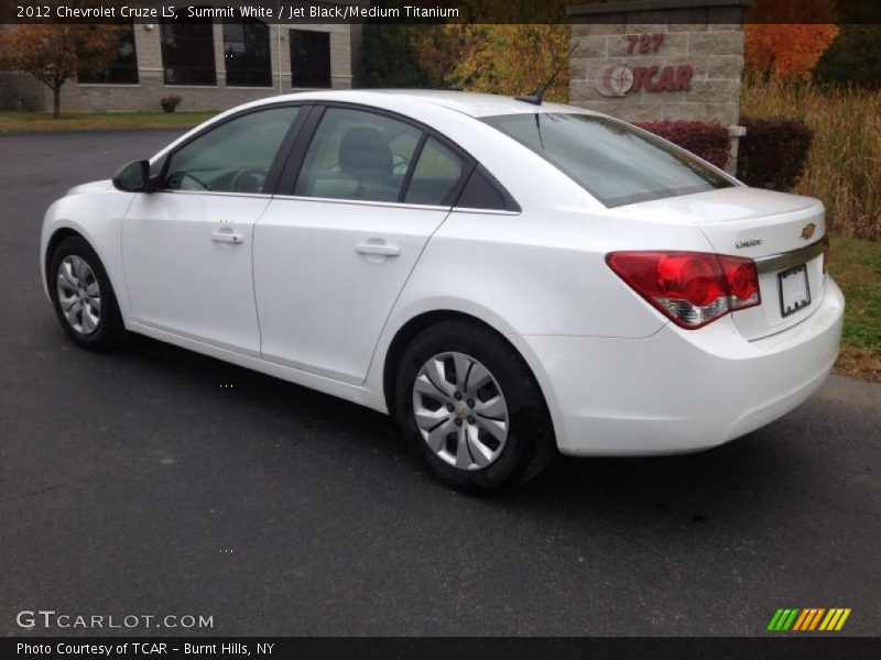 Summit White / Jet Black/Medium Titanium 2012 Chevrolet Cruze LS