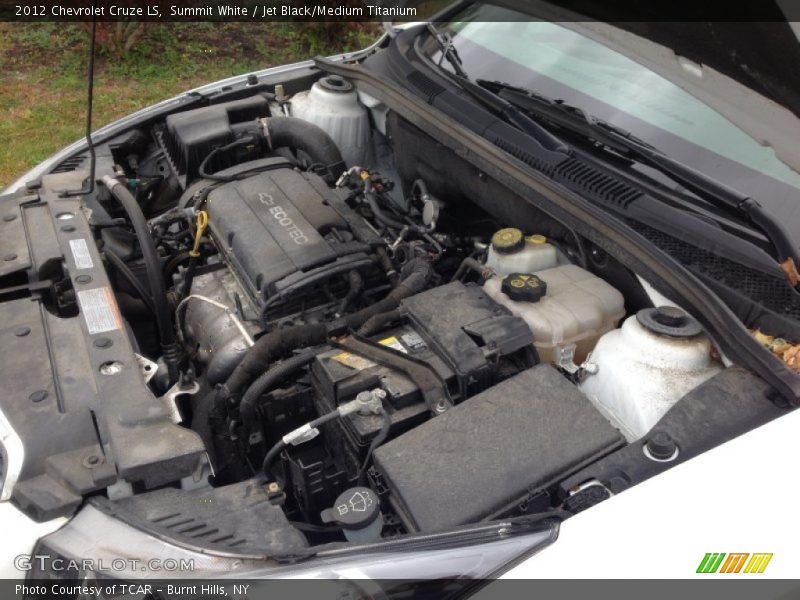 Summit White / Jet Black/Medium Titanium 2012 Chevrolet Cruze LS