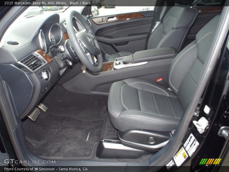 Front Seat of 2015 ML 400 4Matic
