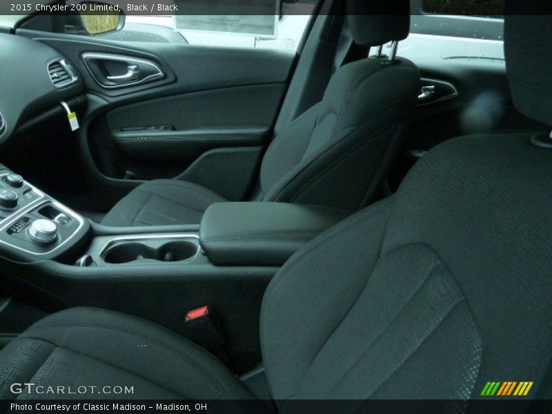 Black / Black 2015 Chrysler 200 Limited