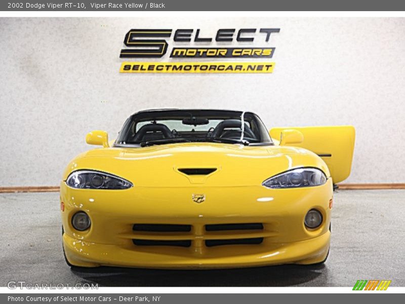 Viper Race Yellow / Black 2002 Dodge Viper RT-10