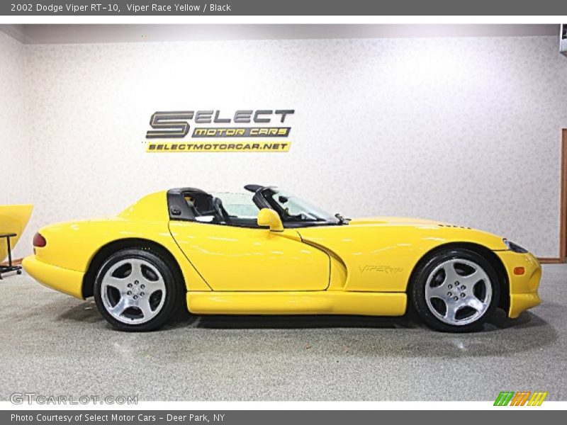 Viper Race Yellow / Black 2002 Dodge Viper RT-10