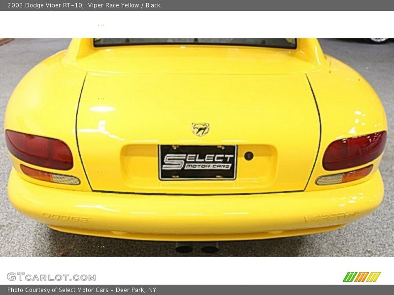 Viper Race Yellow / Black 2002 Dodge Viper RT-10