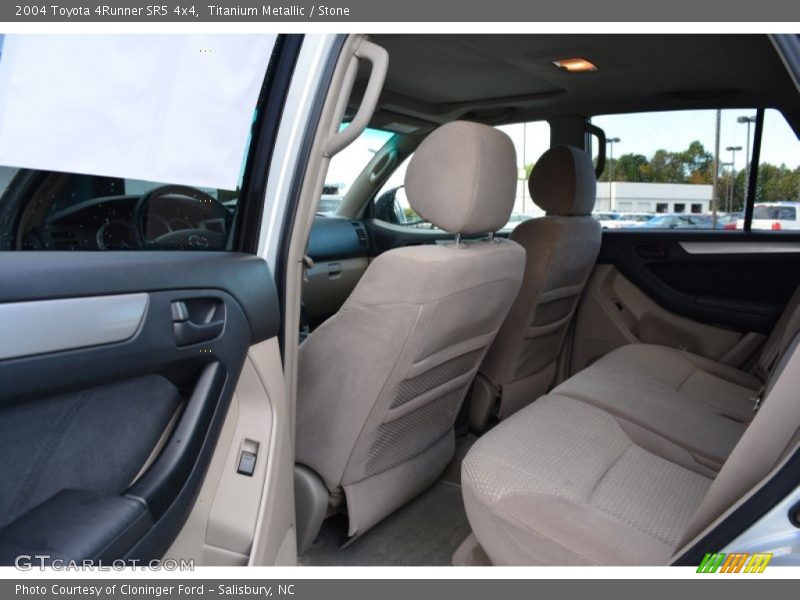Titanium Metallic / Stone 2004 Toyota 4Runner SR5 4x4
