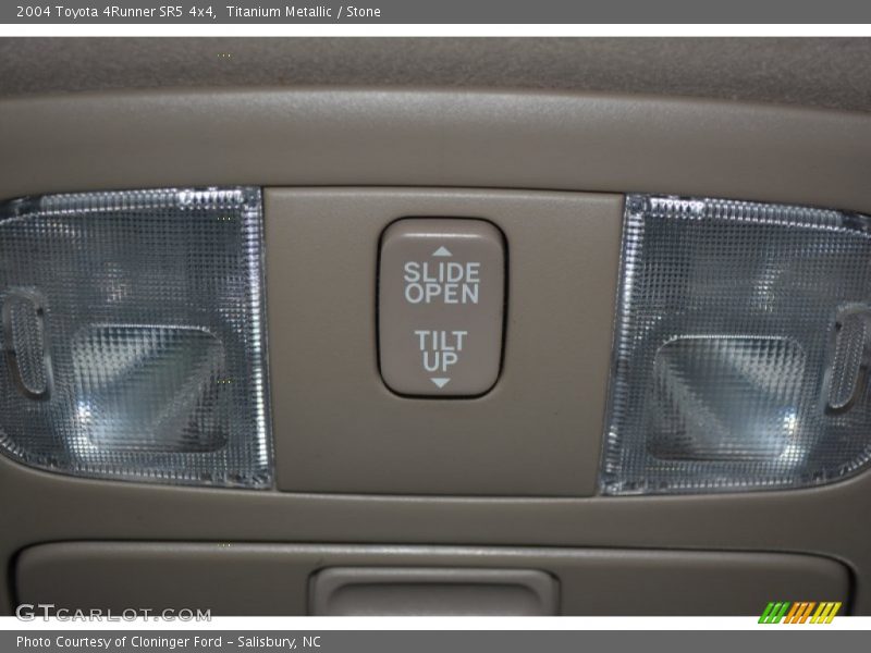 Titanium Metallic / Stone 2004 Toyota 4Runner SR5 4x4