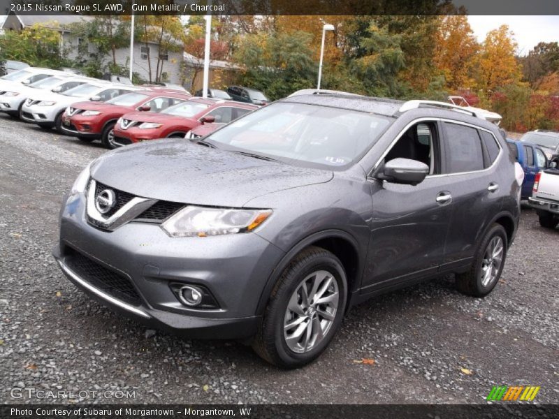 Front 3/4 View of 2015 Rogue SL AWD