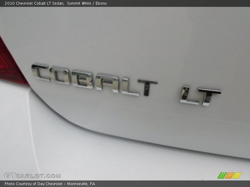 Summit White / Ebony 2010 Chevrolet Cobalt LT Sedan