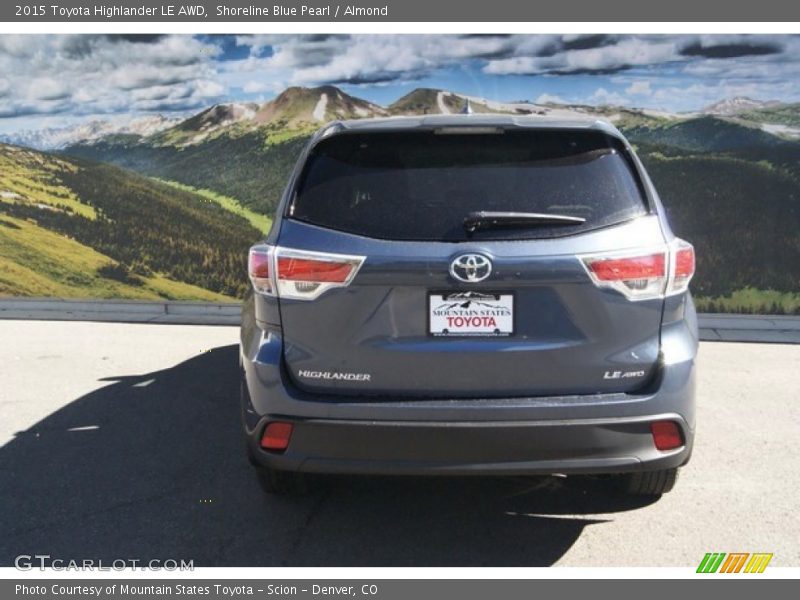 Shoreline Blue Pearl / Almond 2015 Toyota Highlander LE AWD