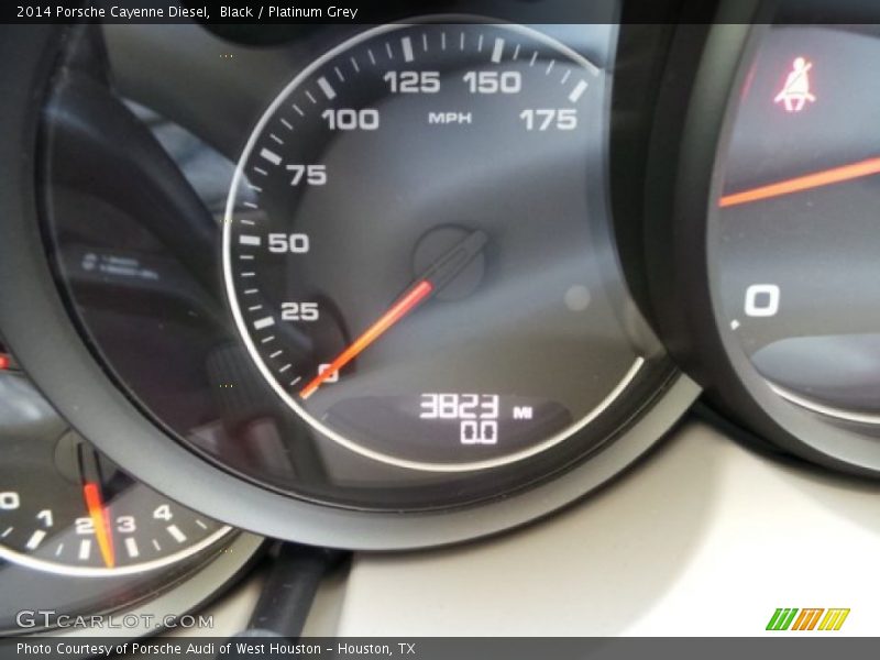 Black / Platinum Grey 2014 Porsche Cayenne Diesel