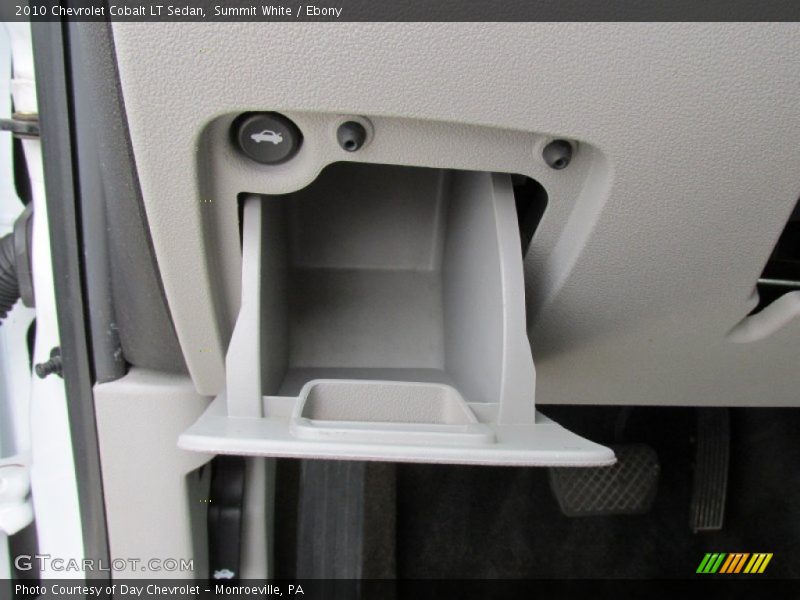 Summit White / Ebony 2010 Chevrolet Cobalt LT Sedan