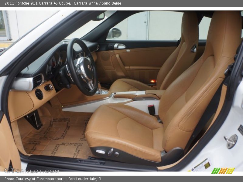 Front Seat of 2011 911 Carrera 4S Coupe