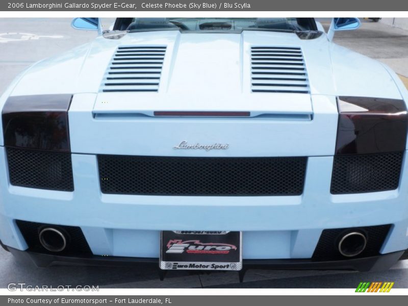 Celeste Phoebe (Sky Blue) / Blu Scylla 2006 Lamborghini Gallardo Spyder E-Gear