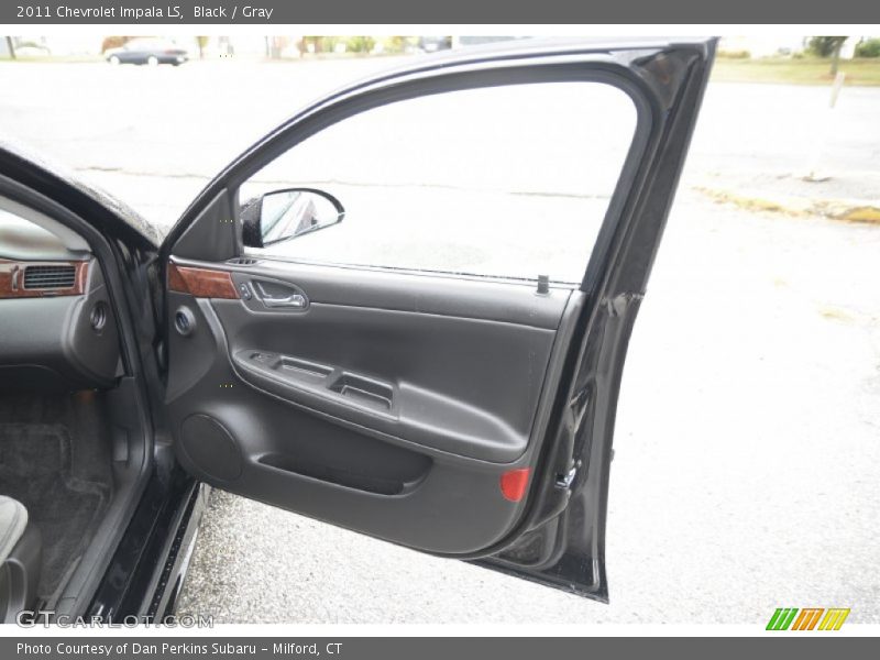 Black / Gray 2011 Chevrolet Impala LS