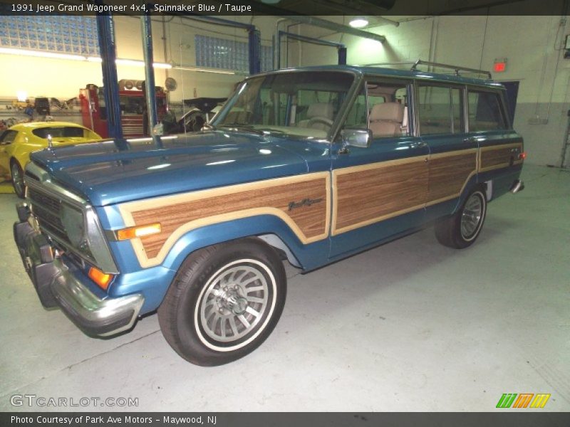 Spinnaker Blue / Taupe 1991 Jeep Grand Wagoneer 4x4
