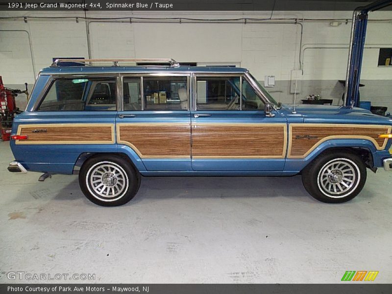 Spinnaker Blue / Taupe 1991 Jeep Grand Wagoneer 4x4