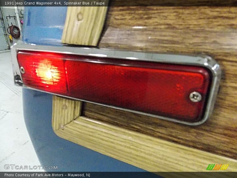 Spinnaker Blue / Taupe 1991 Jeep Grand Wagoneer 4x4