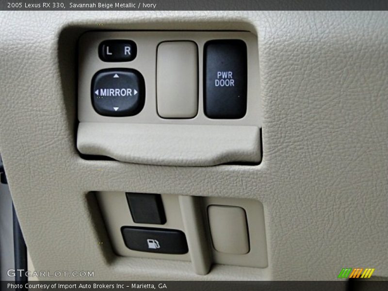 Savannah Beige Metallic / Ivory 2005 Lexus RX 330