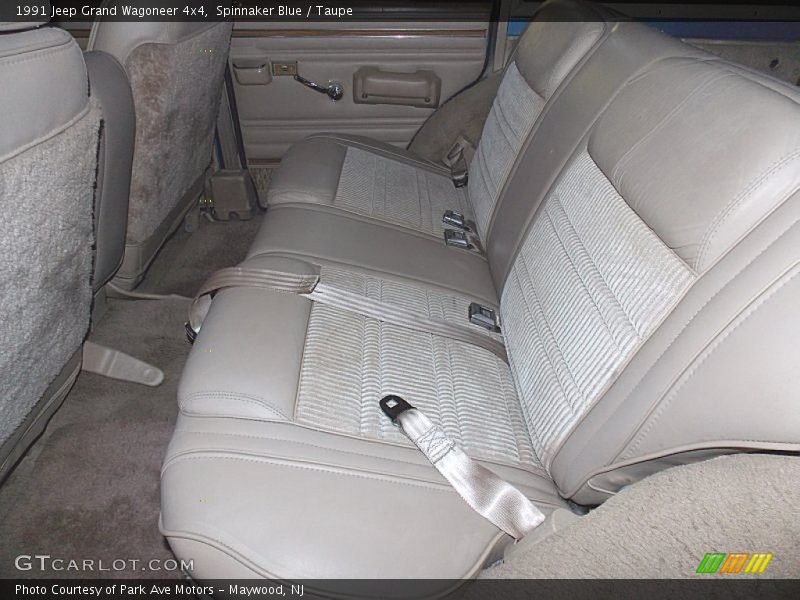 Spinnaker Blue / Taupe 1991 Jeep Grand Wagoneer 4x4