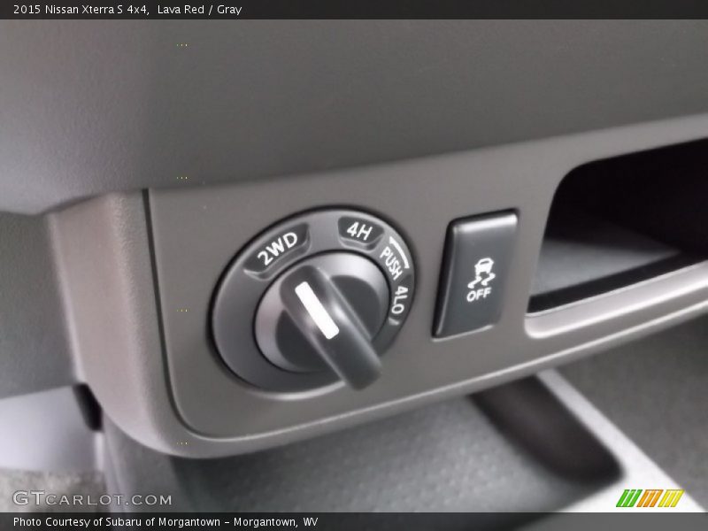 Controls of 2015 Xterra S 4x4