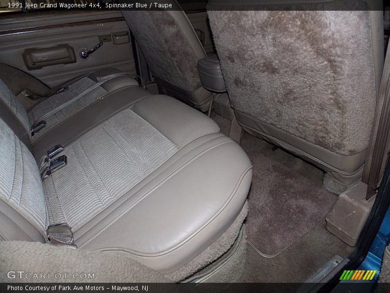 Spinnaker Blue / Taupe 1991 Jeep Grand Wagoneer 4x4