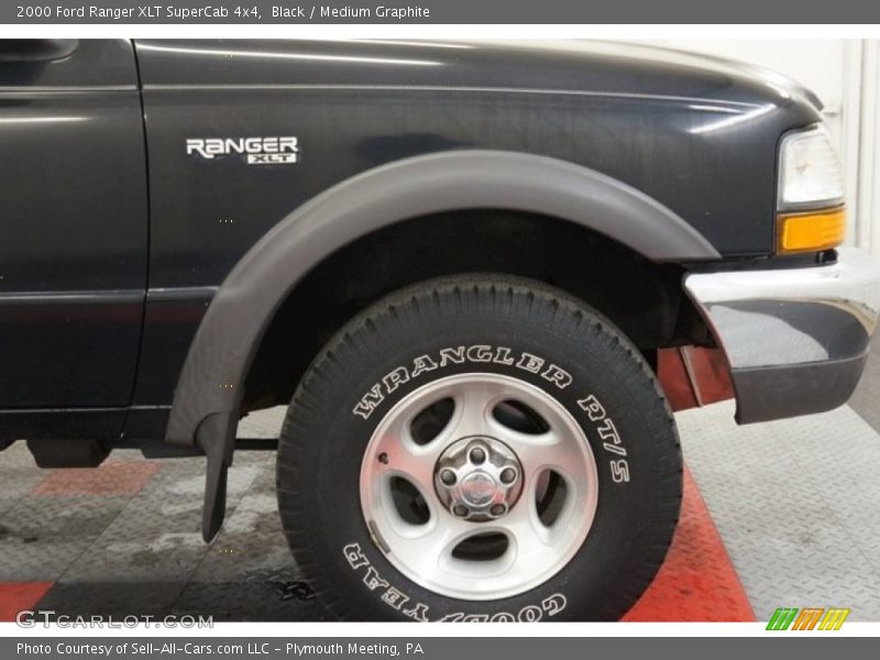 Black / Medium Graphite 2000 Ford Ranger XLT SuperCab 4x4