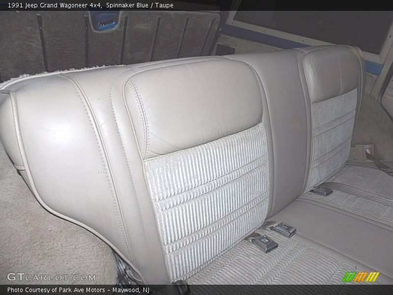 Spinnaker Blue / Taupe 1991 Jeep Grand Wagoneer 4x4