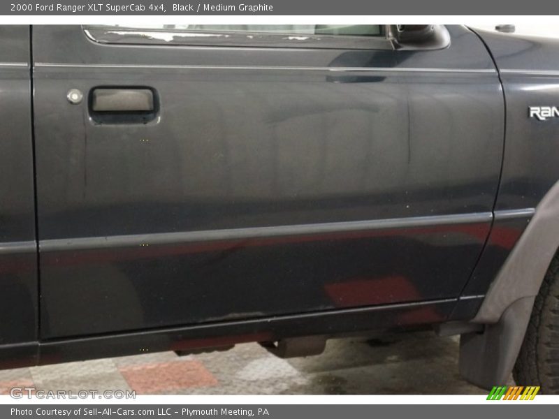 Black / Medium Graphite 2000 Ford Ranger XLT SuperCab 4x4