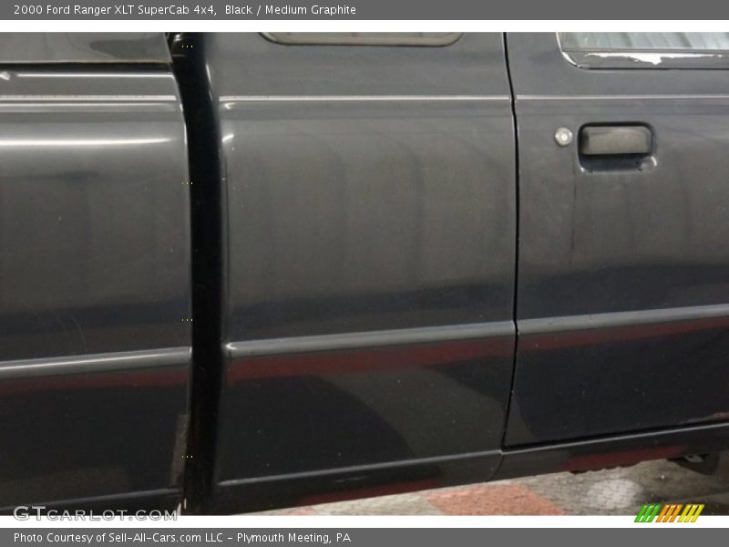 Black / Medium Graphite 2000 Ford Ranger XLT SuperCab 4x4