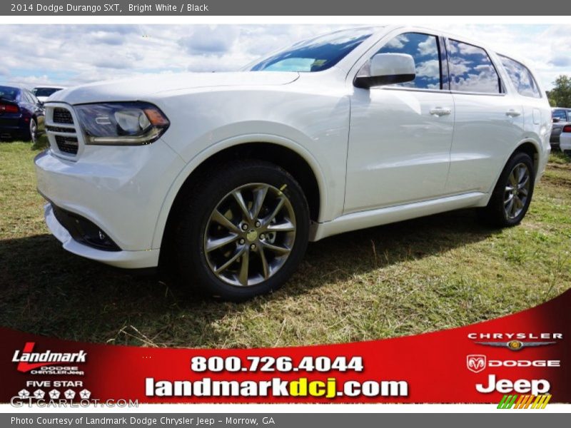Bright White / Black 2014 Dodge Durango SXT