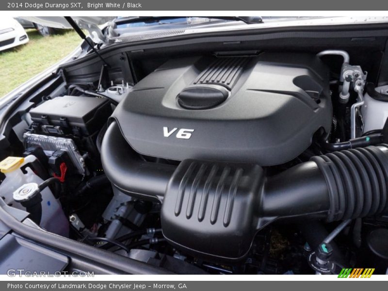 Bright White / Black 2014 Dodge Durango SXT