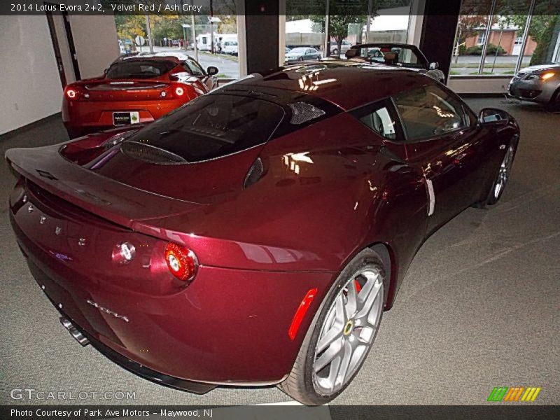 Velvet Red / Ash Grey 2014 Lotus Evora 2+2