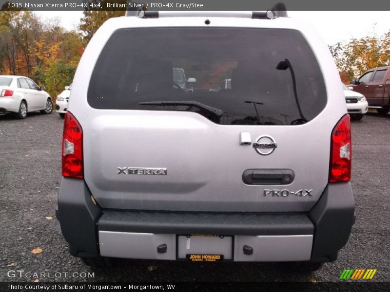 Brilliant Silver / PRO-4X Gray/Steel 2015 Nissan Xterra PRO-4X 4x4