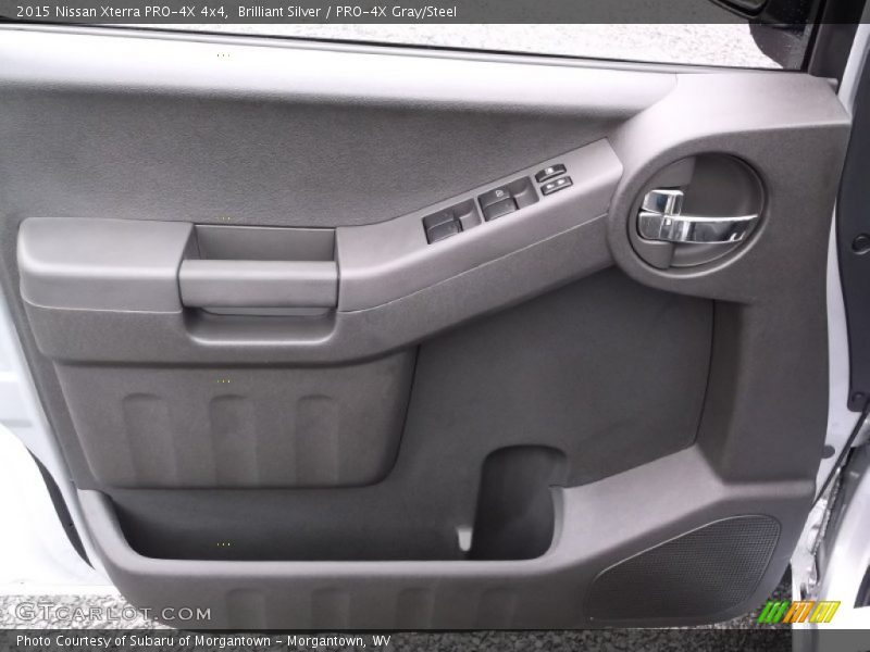 Brilliant Silver / PRO-4X Gray/Steel 2015 Nissan Xterra PRO-4X 4x4