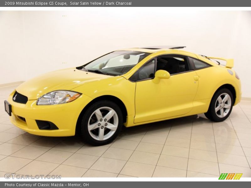 Front 3/4 View of 2009 Eclipse GS Coupe