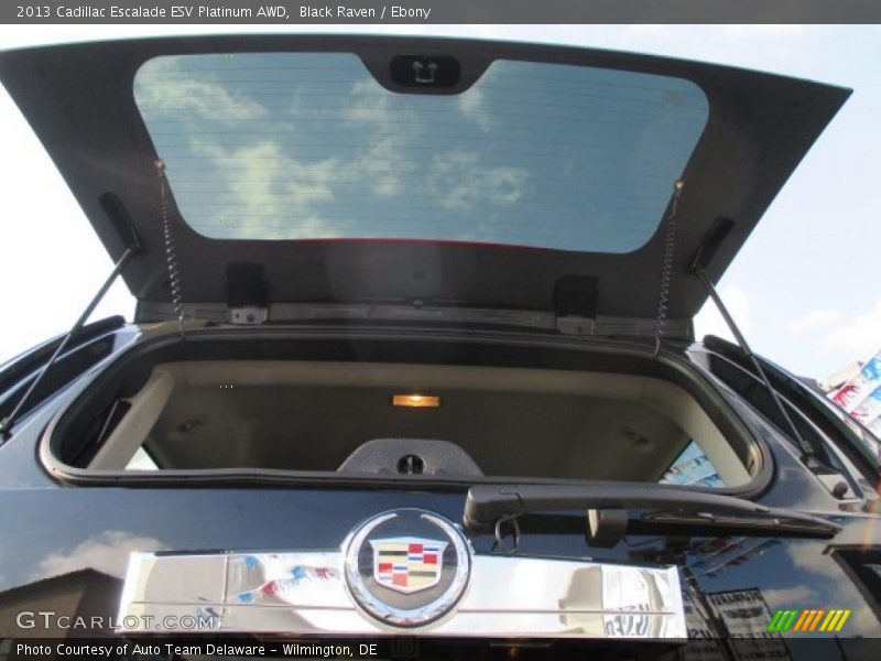 Black Raven / Ebony 2013 Cadillac Escalade ESV Platinum AWD
