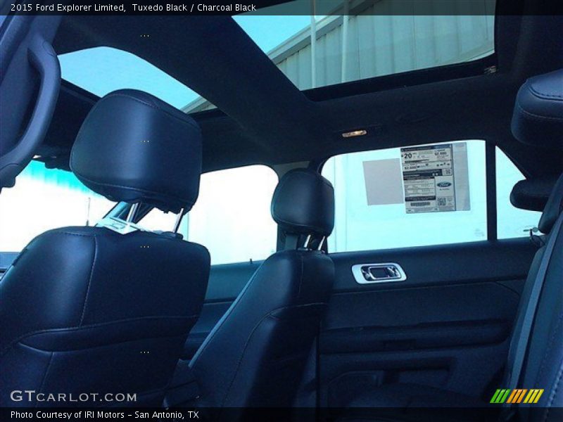 Tuxedo Black / Charcoal Black 2015 Ford Explorer Limited