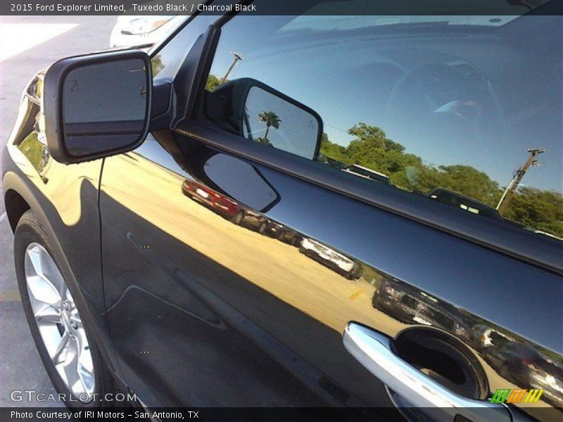 Tuxedo Black / Charcoal Black 2015 Ford Explorer Limited