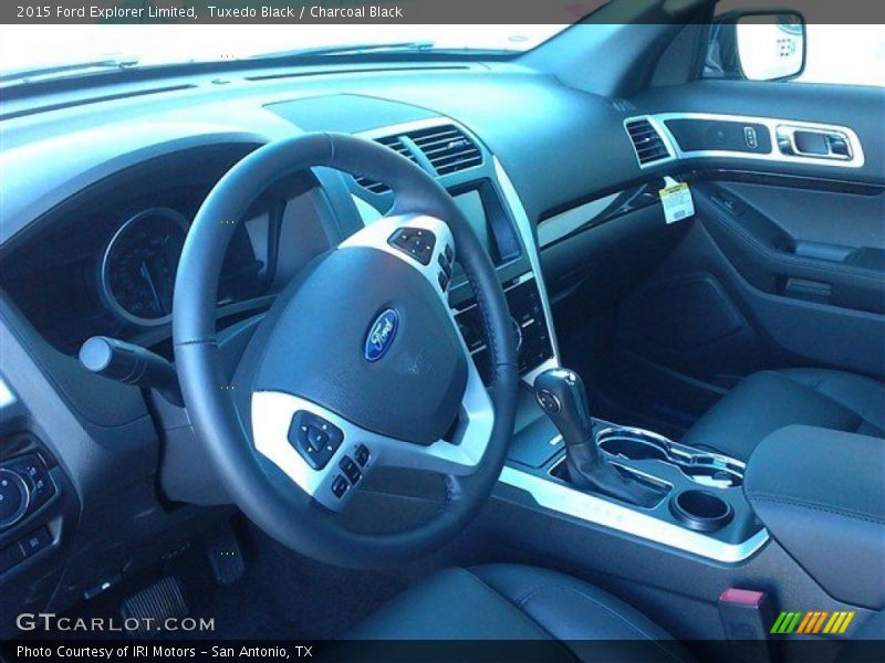 Tuxedo Black / Charcoal Black 2015 Ford Explorer Limited
