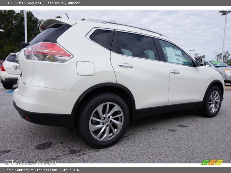 Pearl White / Almond 2015 Nissan Rogue SL