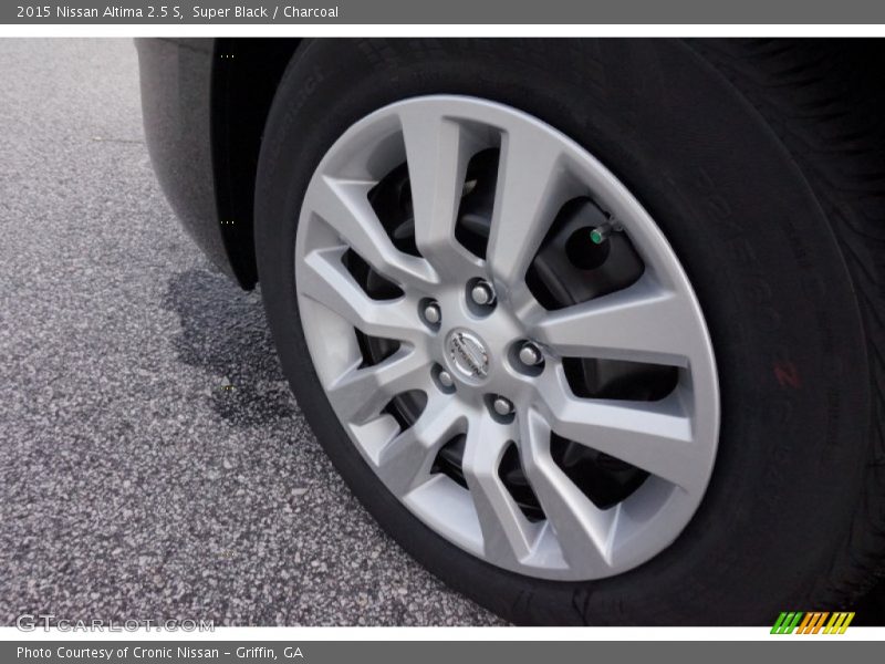 Super Black / Charcoal 2015 Nissan Altima 2.5 S