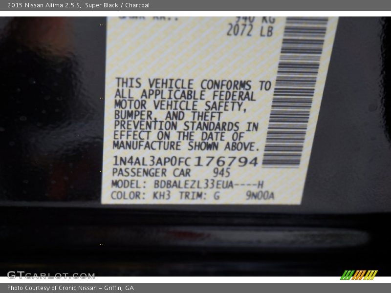 Super Black / Charcoal 2015 Nissan Altima 2.5 S