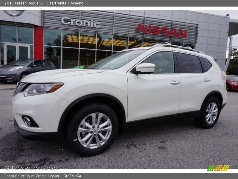 Pearl White / Almond 2015 Nissan Rogue SV